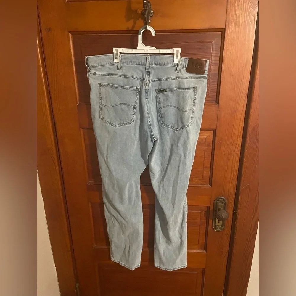 Lee Mens Modern Fit Jeans Light Wash *make offers*